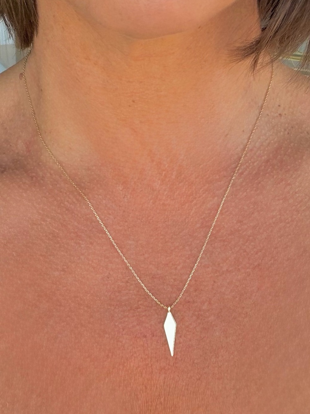 Minimal Gold Tone Geometric Pendant Necklace